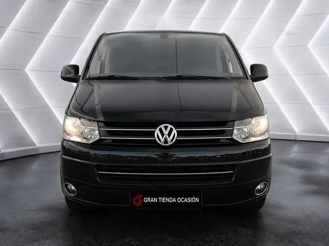 Usado VW Multivan Highline 179 CV (131 kW) 2011 Negro Monovolumen