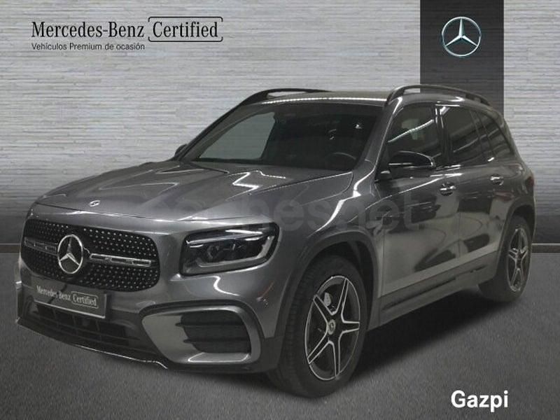 Usado Mercedes GLB200 150 CV (110 kW) 2024 Gris / plata SUV
