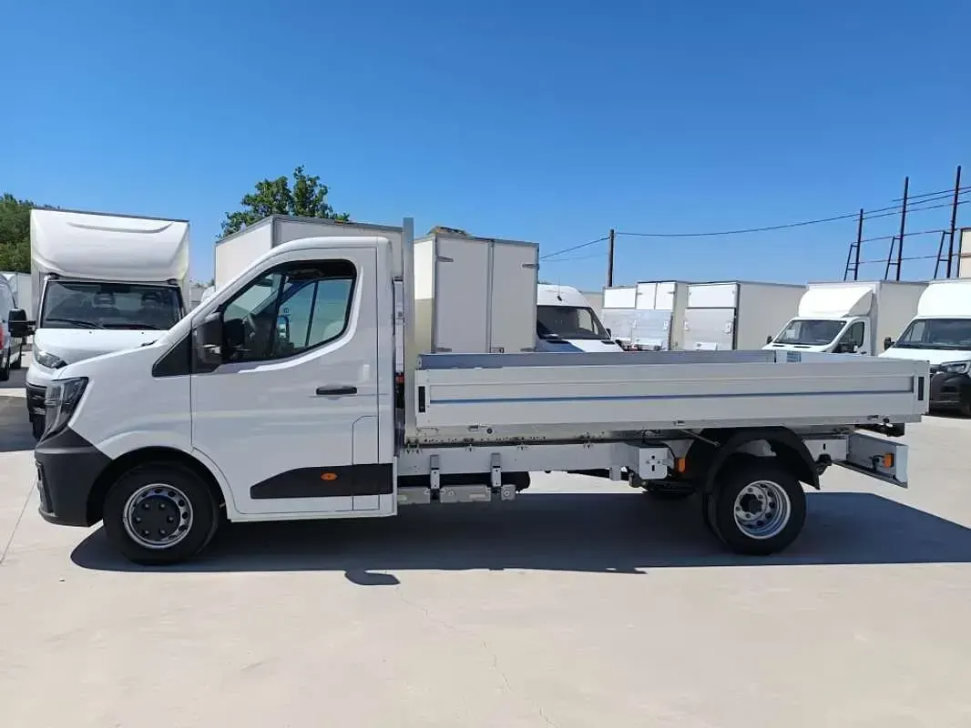Nuevo Renault Master 150 CV (110 kW) 2026 Blanco Monovolumen