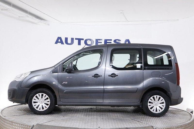Usado Citroën Berlingo Feel 49 kW (67 CV) 2018 Gris Monovolumen