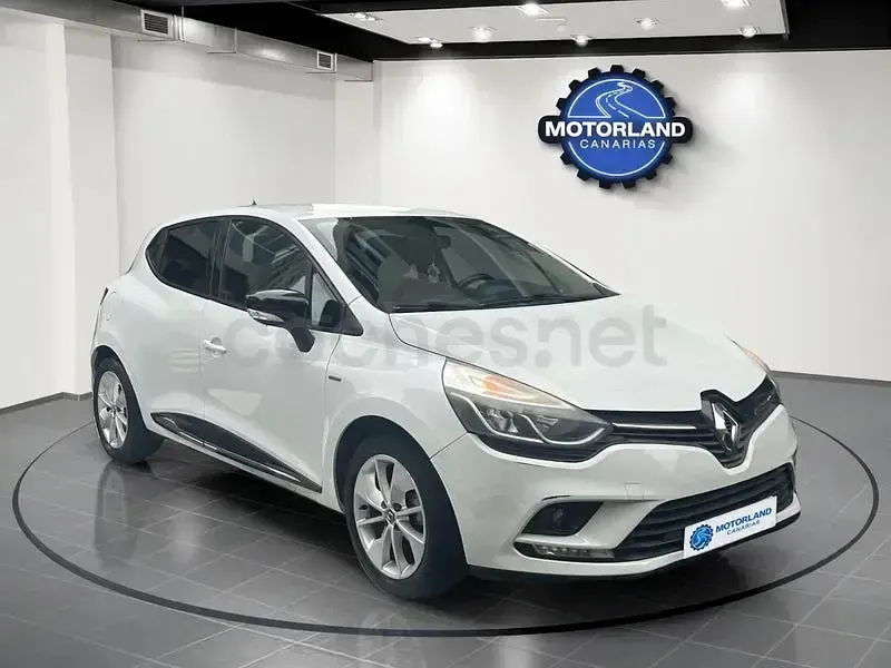Usado Renault Clio IV LIMITED 75 CV (55 kW) 2017 Blanco Berlina