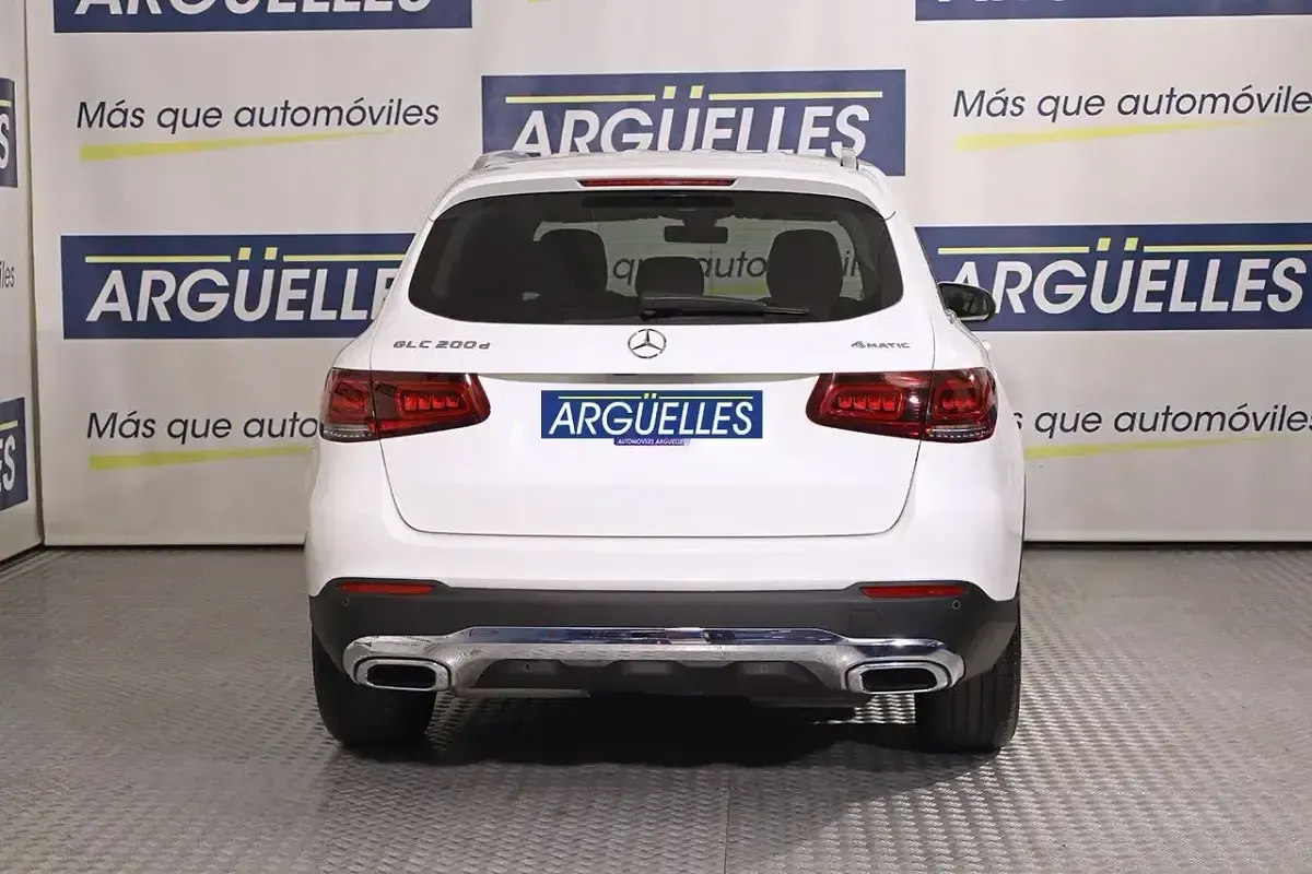 Usado Mercedes GLC200 163 CV (119 kW) 2020 Blanco SUV