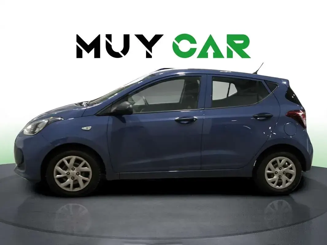 Usado Hyundai i10 67 CV (49 kW) 2018 Azul Utilitario