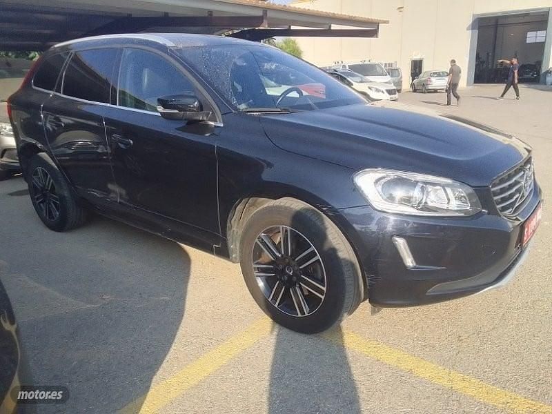 Usado Volvo XC60 150 CV (110 kW) 2017 Negro SUV