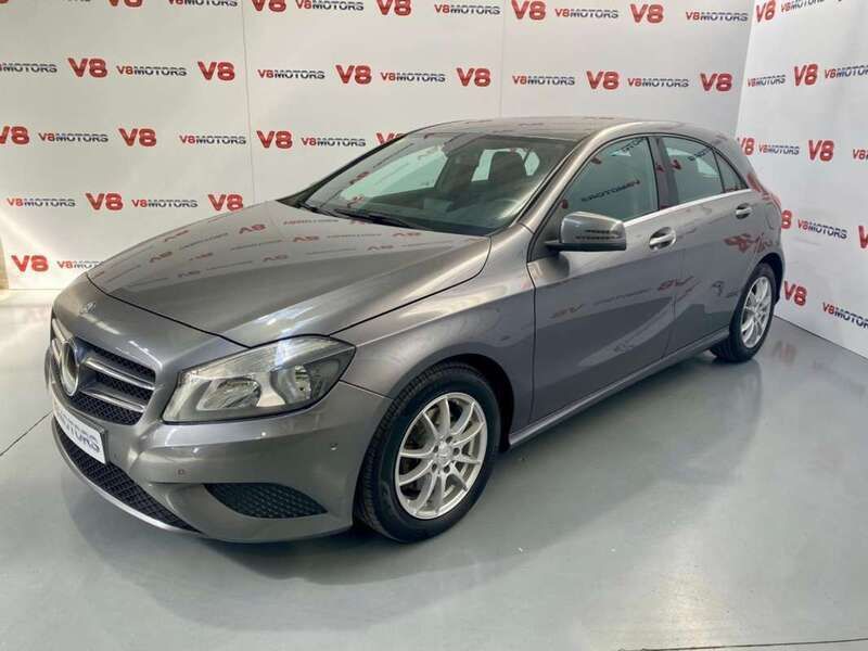 Gris Usado 2015 Mercedes A180 Utilitario | 13.400 € (Buen precio) - Imagen 1/4