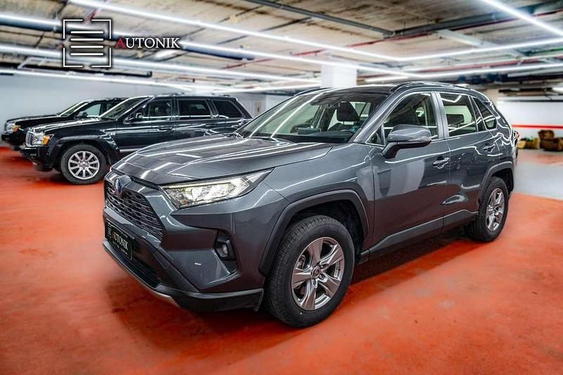 Usado Toyota RAV4 Hybrid Business Edition 222 CV (163 kW) 2022 Gris SUV