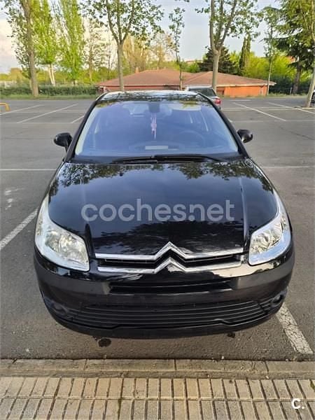 Begagnad Citroën C4 92 HK (67 kW) 2008 Svart Sedan