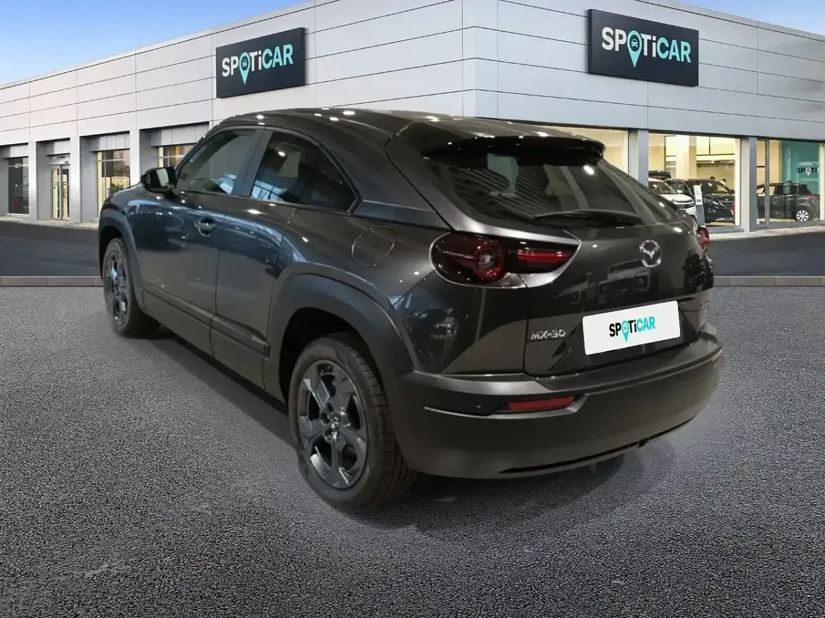 Käytetty Mazda MX30 Exclusive-Line 125 kW (170 HP) 2024 Harmaa Katumaasturi