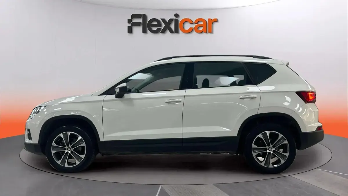 Usado Seat Ateca Style 115 CV (84 kW) 2020 Blanco SUV