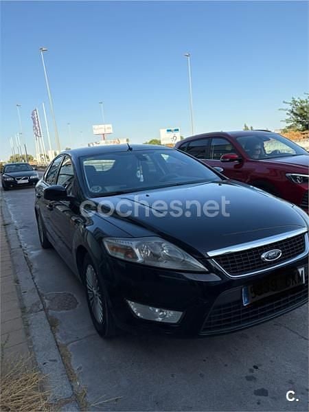 Negro Usado 2009 Ford Mondeo Trend Berlina | 3500 € (Precio justo) - Imagen 1/4