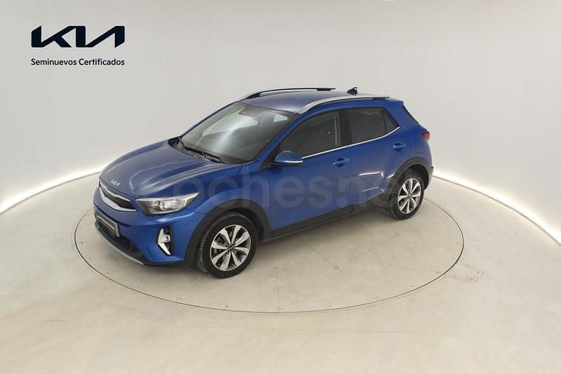 Usado Kia Stonic 84 CV (61 kW) 2024 Azul SUV