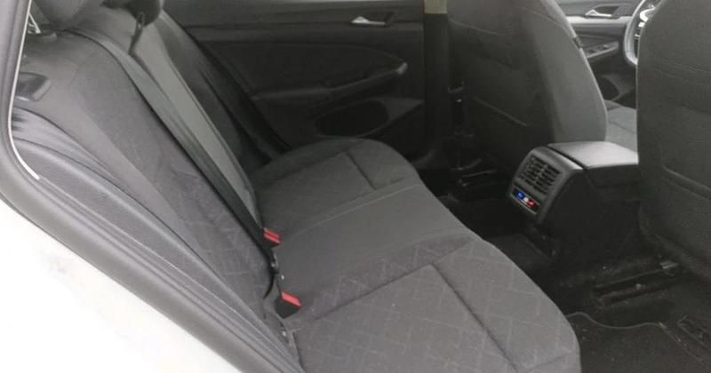 Usado VW Golf VIII 115 CV (84 kW) 2023 Familiar