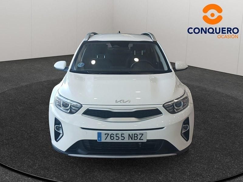 Usado Kia Stonic 100 HP (73 kW) 2025 Branco SUV