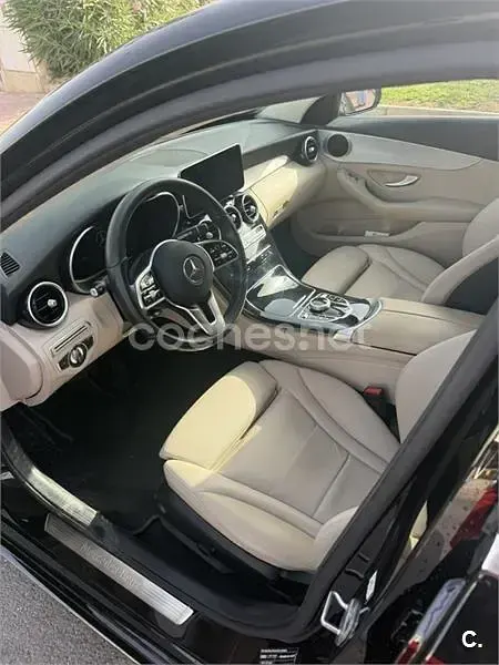 Usado Mercedes C220 194 CV (142 kW) 2020 Negro Berlina