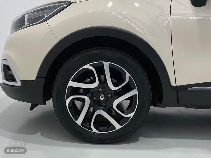 Usado Renault Captur Zen 90 CV (66 kW) 2014 Blanco SUV