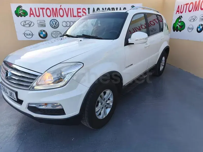 Usado SsangYong Rexton 155 CV (114 kW) 2016 Blanco SUV