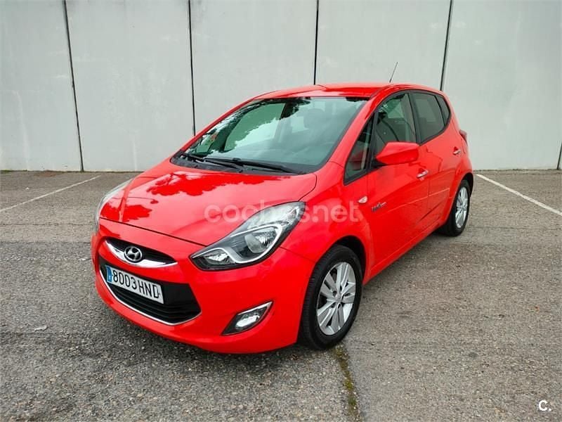 Usado Hyundai ix20 Comfort 115 CV (84 kW) 2012 Rojo Utilitario