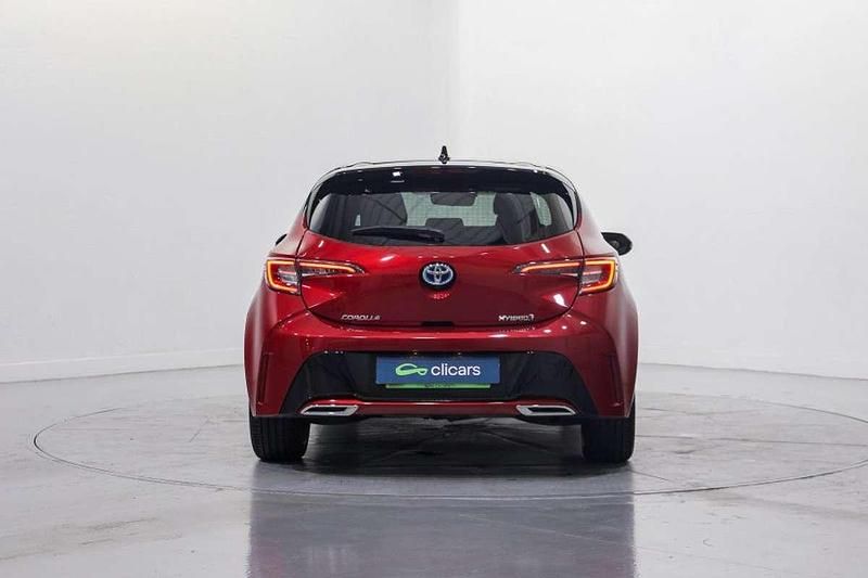 Usado Toyota Corolla 152 CV (111 kW) 2019 Rojo Berlina