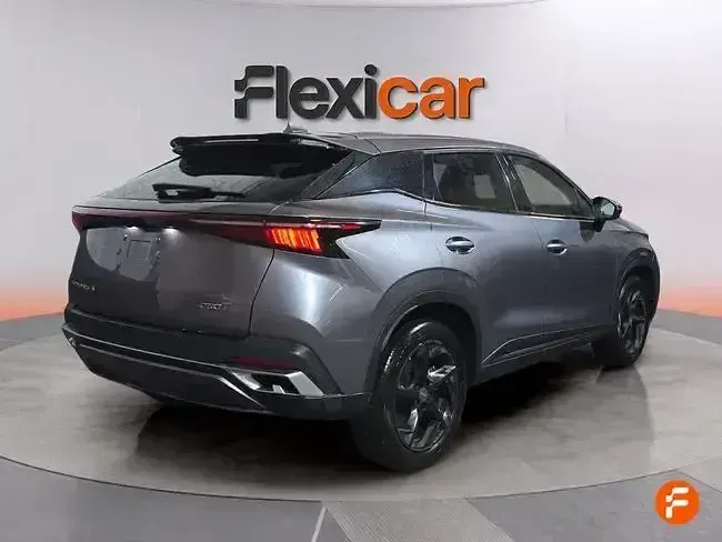 Usado Omoda 5 185 CV (136 kW) 2024 Gris SUV