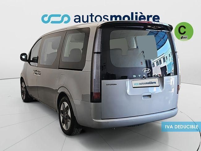 Usado Hyundai Staria 177 CV (130 kW) 2023 Gris / plata Monovolumen