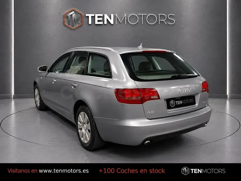 Usado Audi A6 140 CV (102 kW) 2007 Gris / plata Familiar