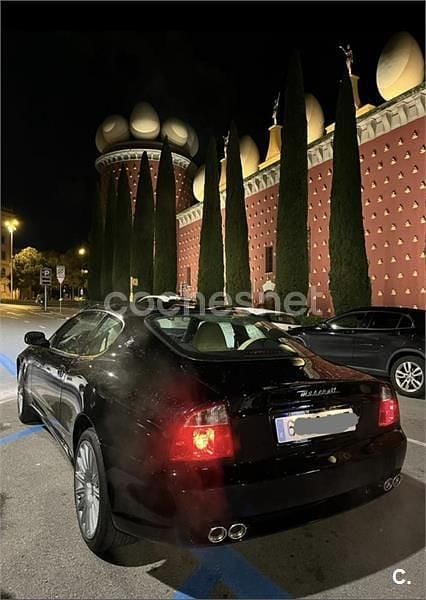 Usado Maserati Coupé 390 CV (286 kW) 2003 Negro Coupe