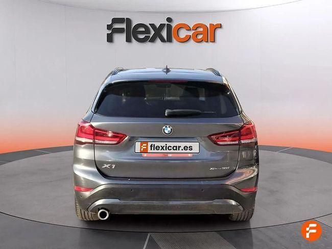 Usado BMW X1 140 CV (102 kW) 2021 Gris SUV