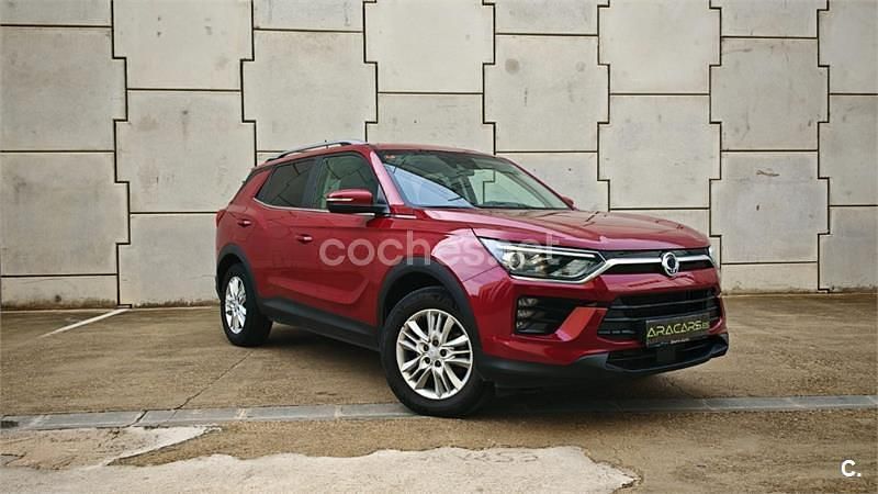 Granate Usado 2021 Ssangyong (KGM) Korando SUV | 15.900 € (Buen precio) - Imagen 1/4