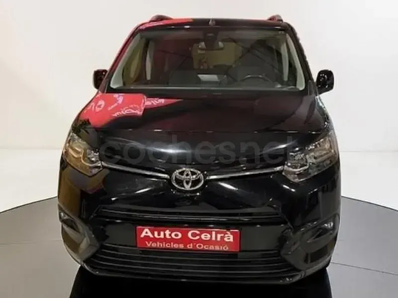 Usado Toyota Proace Verso Active 110 CV (80 kW) 2022 Negro Familiar