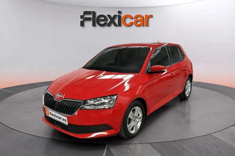 Usado Skoda Fabia Ambition 95 CV (69 kW) 2019 Rojo Utilitario
