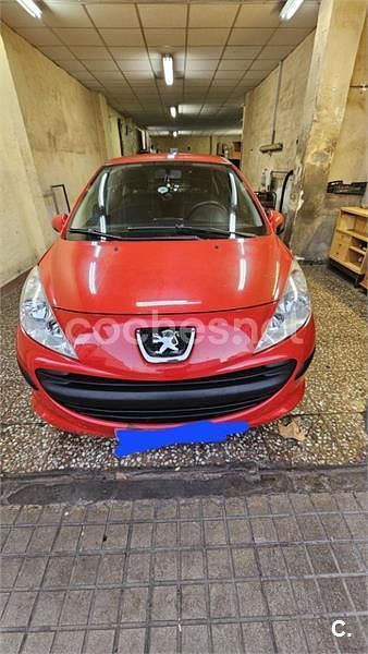 Rojo Usado 2007 Peugeot 207 Berlina | 3500 € (Precio justo) - Imagen 1/4