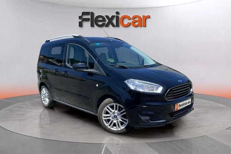 Negro Usado 2017 Ford Tourneo Courier Ambiente Monovolumen | 10.490 € (Precio justo) - Imagen 1/4