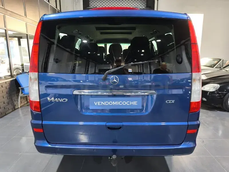 Usado Mercedes Viano 150 CV (110 kW) 2008 Azul Monovolumen