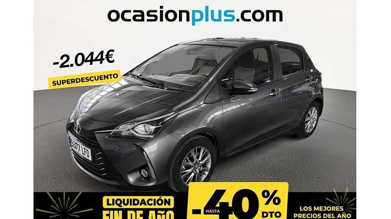 Gris Usado 2020 Toyota Yaris Active Utilitario | 12.446 € (Precio justo) - Imagen 1/4