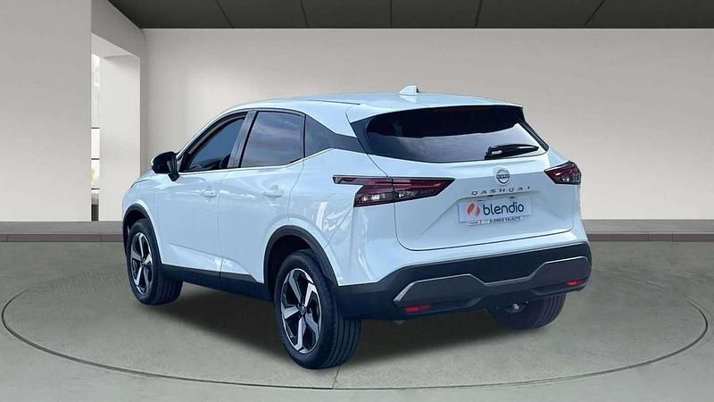 Blanco Usado 2024 Nissan Qashqai N-Connecta SUV | 24.561 € (Buen precio) - Imagen 1/4