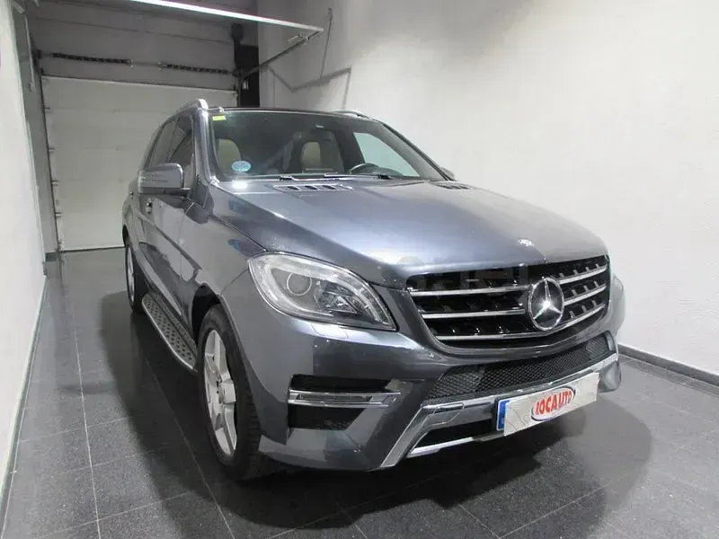Usado Mercedes ML350 258 CV (189 kW) 2013 Azul SUV