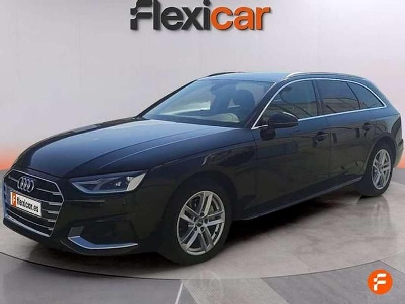 Usado Audi A4 Advanced Plus 204 CV (150 kW) 2021 Negro Familiar