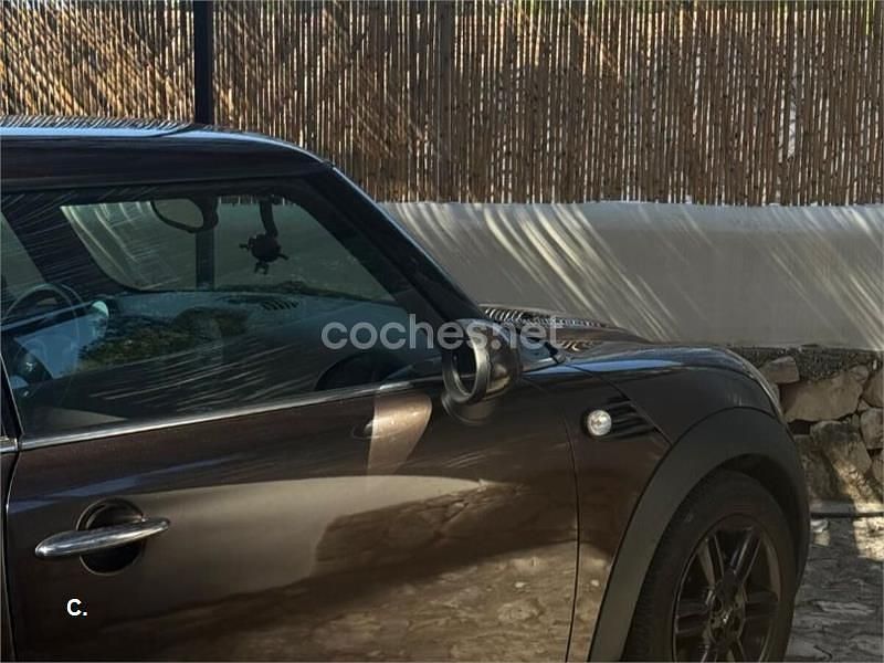 Usado Mini One D 90 CV (66 kW) 2011 Marrón Utilitario