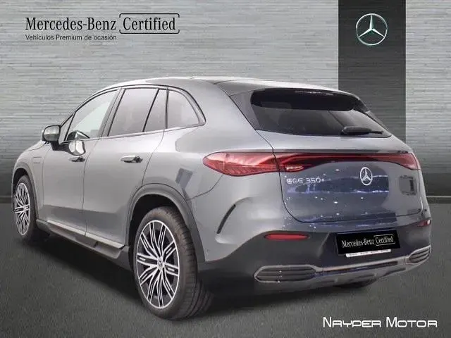 Usado Mercedes EQE350 214 kW (292 CV) 2023 Gris selenita