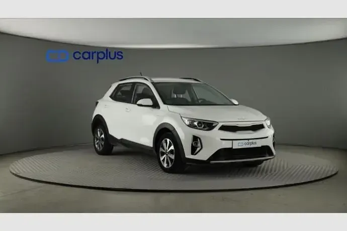 Usado Kia Stonic 84 CV (61 kW) 2022 SUV
