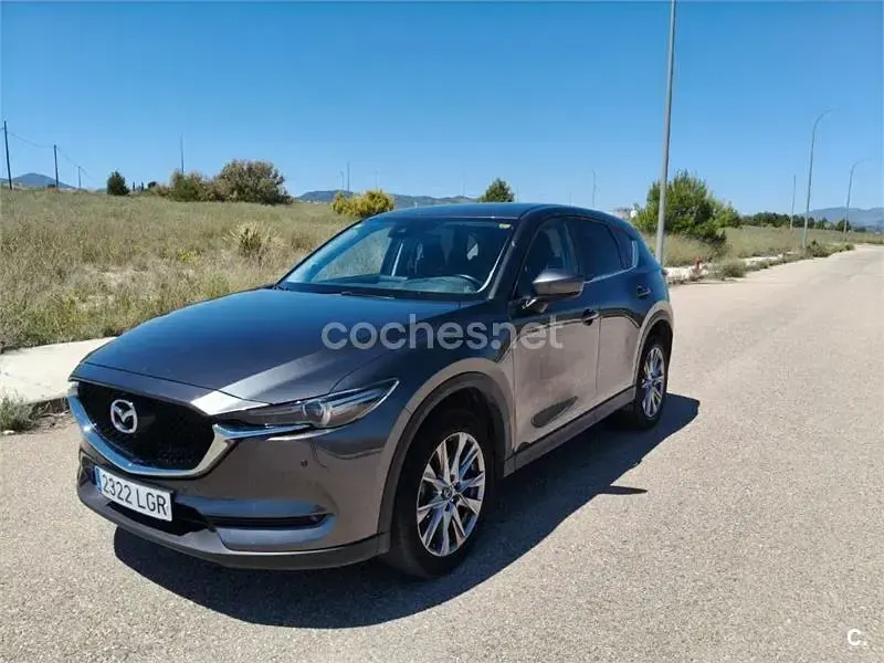 Usado Mazda CX-5 165 CV (121 kW) 2020 Gris / plata SUV