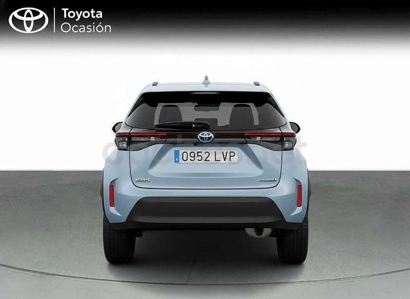Usado Toyota Yaris Cross Style 116 CV (85 kW) 2021 Gris SUV