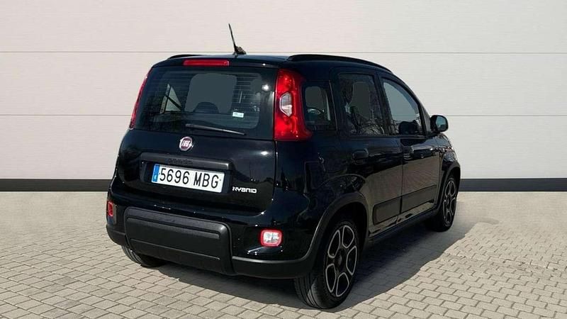 Usado Fiat Panda City Life 71 CV (52 kW) 2022 Negro Utilitario