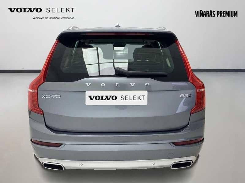 Usado Volvo XC90 Momentum 235 CV (172 kW) 2020 Gris SUV