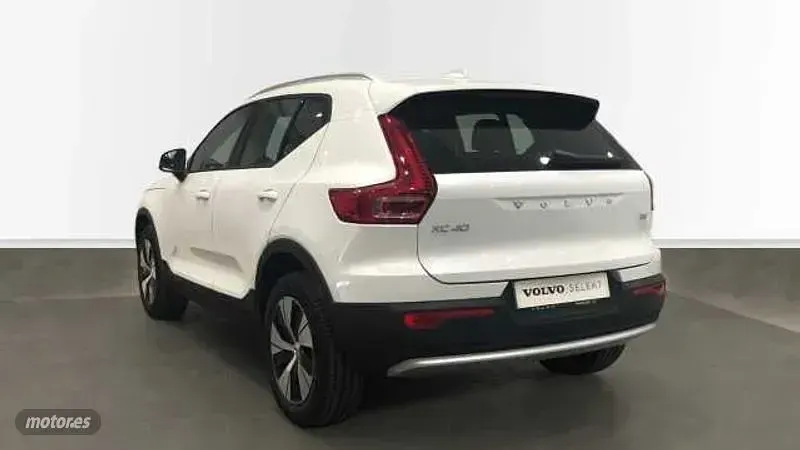 Nuevo Volvo XC40 Core 2026 Blanco SUV