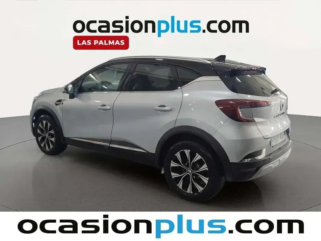 Usado Renault Captur Techno 91 CV (66 kW) 2023 Gris SUV