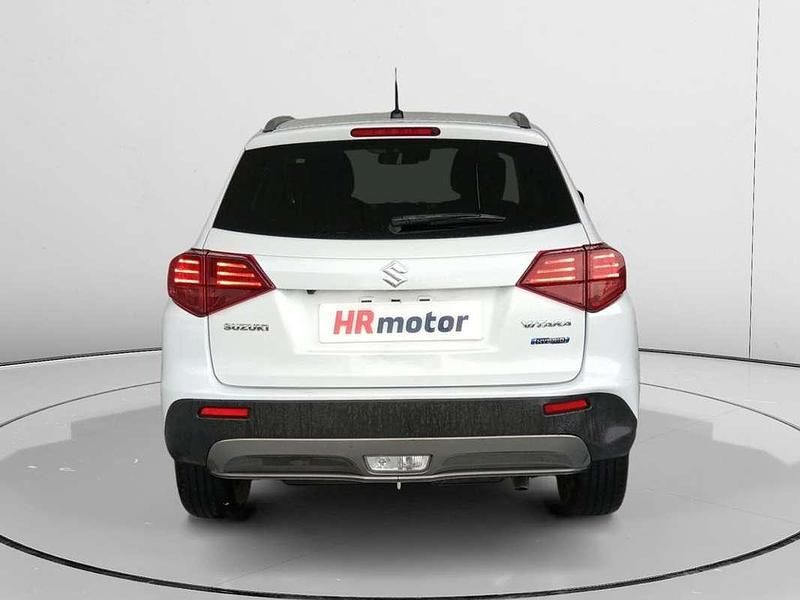 Usado Suzuki Vitara 117 CV (86 kW) 2023 Blanco SUV