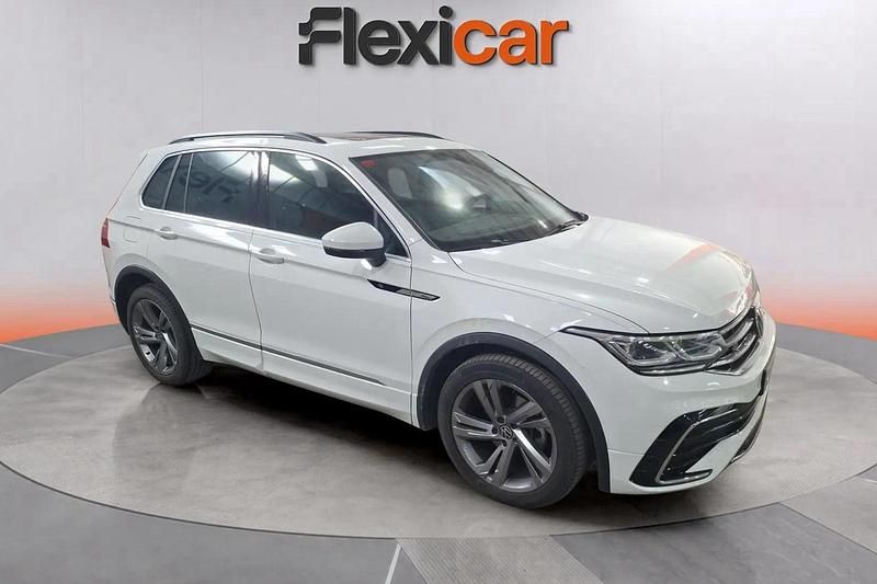 Blanco Usado 2021 VW Tiguan Allspace R-line SUV | 30.970 € (Buen precio) - Imagen 1/4