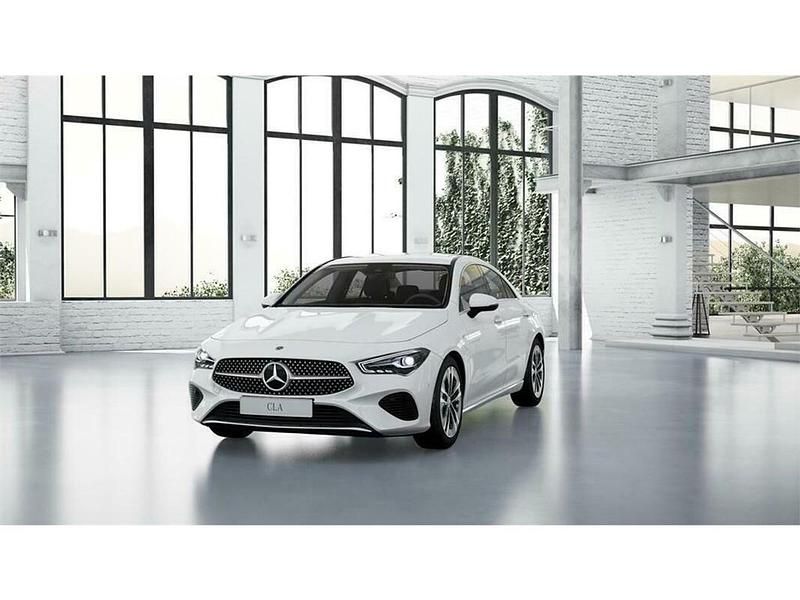 Blanco Nuevo 2025 Mercedes CLA250 Berlina | 44.599 € - Imagen 1/4