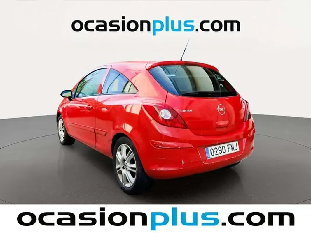Usado Opel Corsa Enjoy 90 CV (66 kW) 2007 Rojo Utilitario
